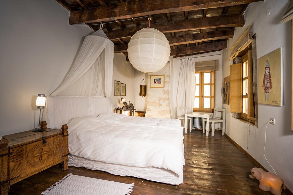 Mk Cottage With Breakfast And Jacuzzi Sarkhos Экстерьер фото